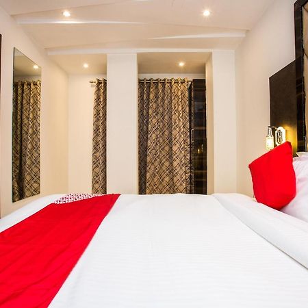 Oyo 37559 Hotel Al Haram Mumbai Dış mekan fotoğraf