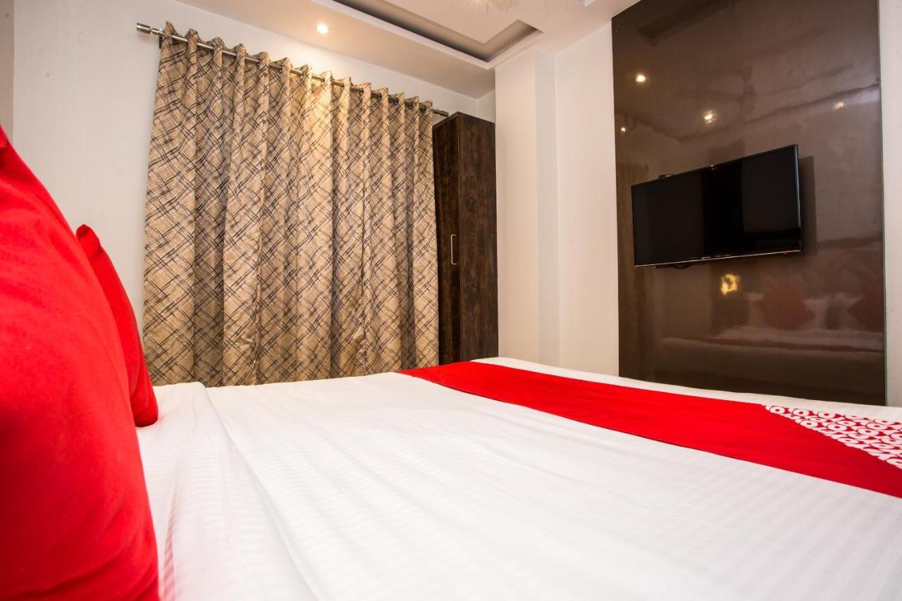 Oyo 37559 Hotel Al Haram Mumbai Dış mekan fotoğraf