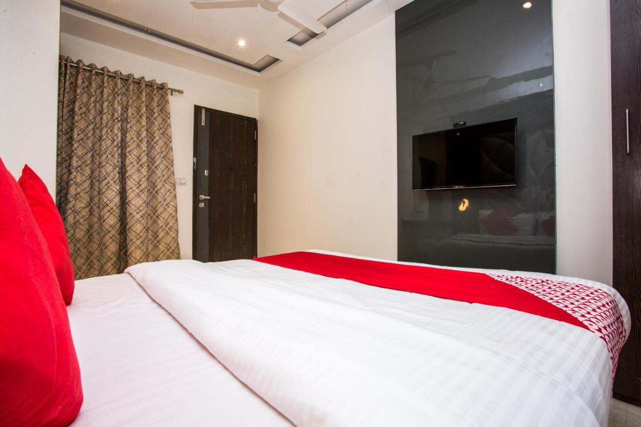 Oyo 37559 Hotel Al Haram Mumbai Dış mekan fotoğraf