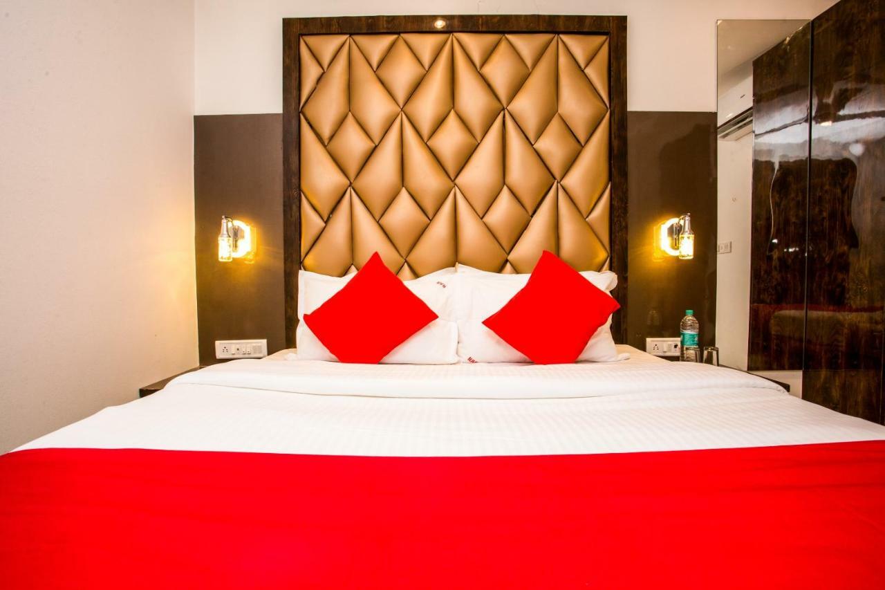 Oyo 37559 Hotel Al Haram Mumbai Dış mekan fotoğraf