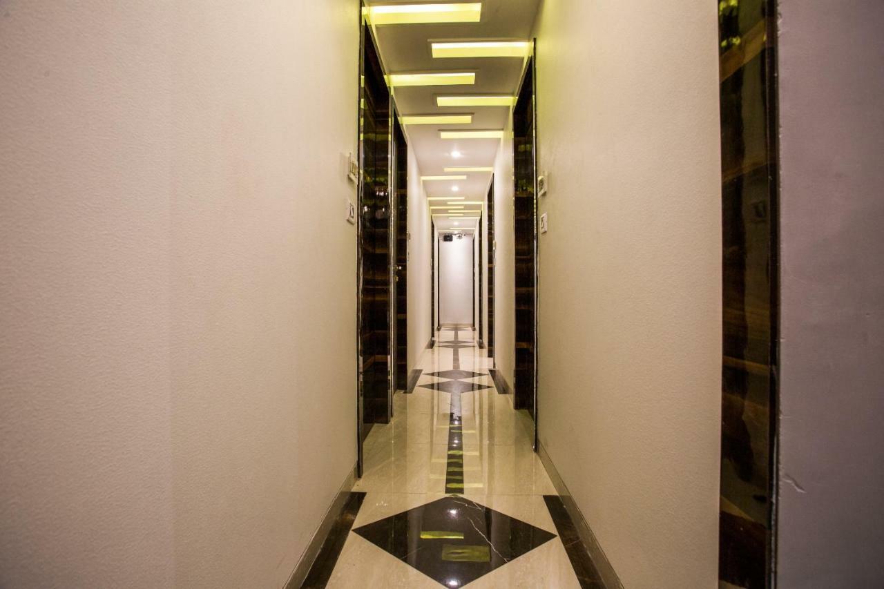 Oyo 37559 Hotel Al Haram Mumbai Dış mekan fotoğraf